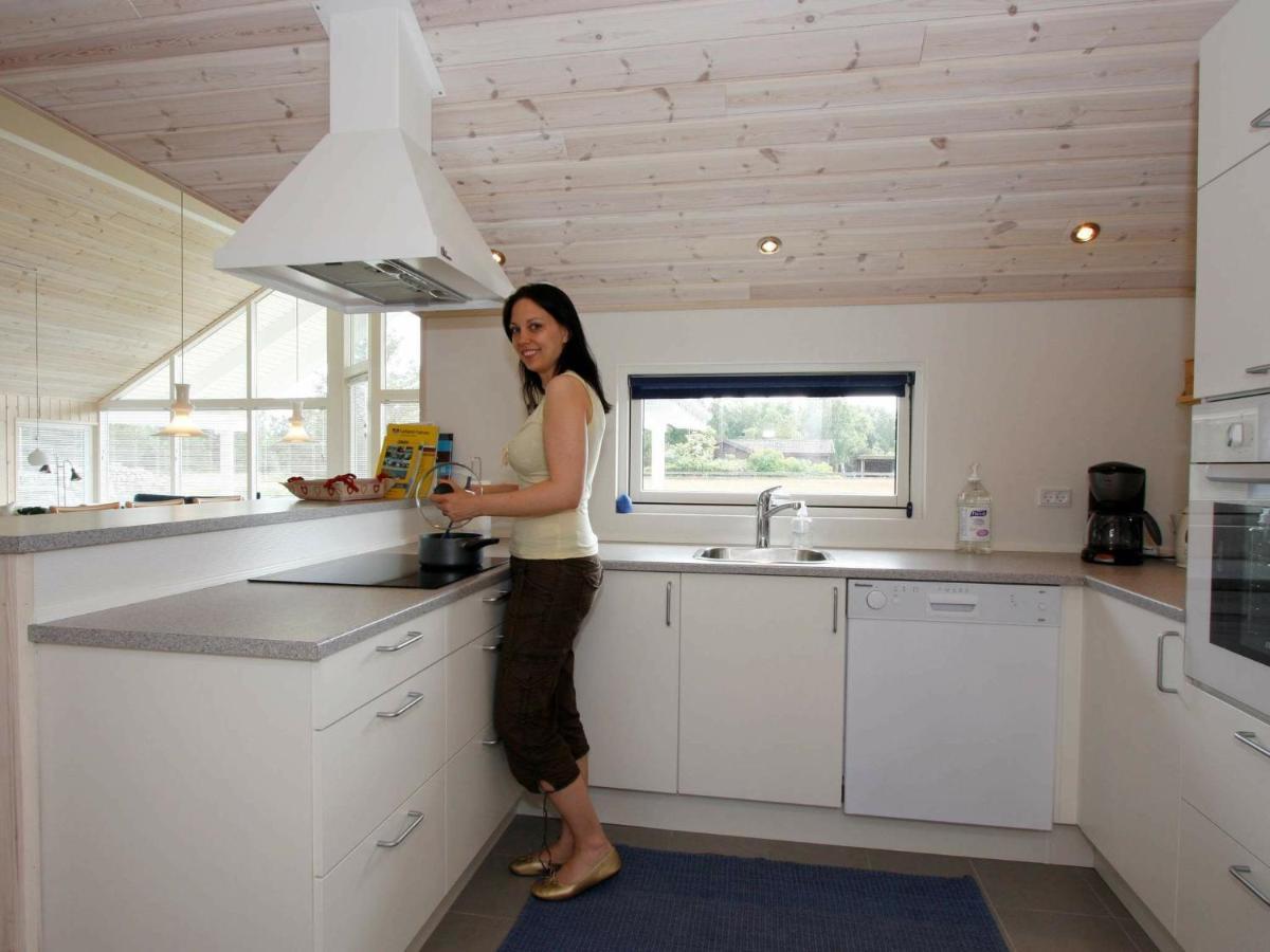 10 Person Holiday Home In R Dby Kramnitse Exterior foto