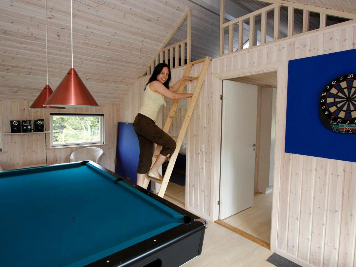 10 Person Holiday Home In R Dby Kramnitse Exterior foto